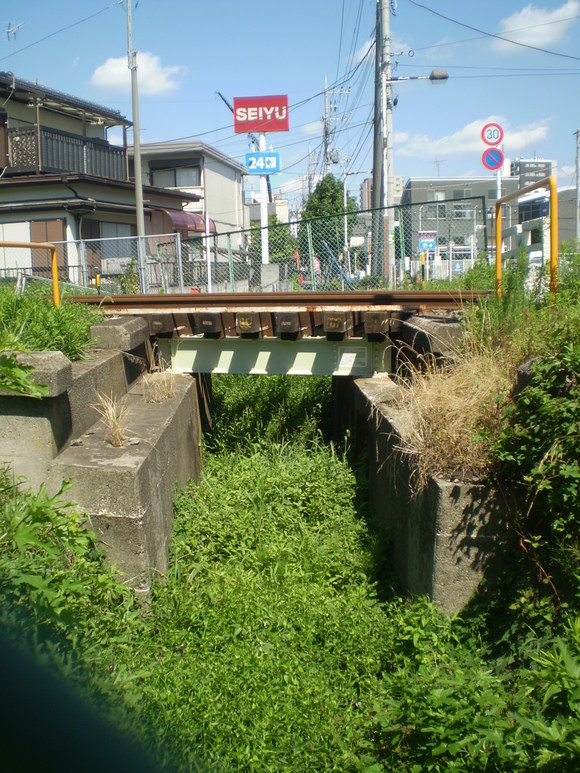 金町の新宿（にいじゅく）散策（陸前浜街道・用水路跡・橋跡・引込線築堤）_d0250051_12321131.jpg