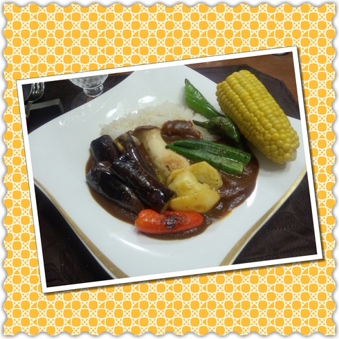 野菜たっぷりトッピングカレー_c0027666_1242305.jpg