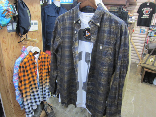 PATRICK ・・・ SIMPLE なCRUE SWEAT !♪!_d0152280_2140654.jpg