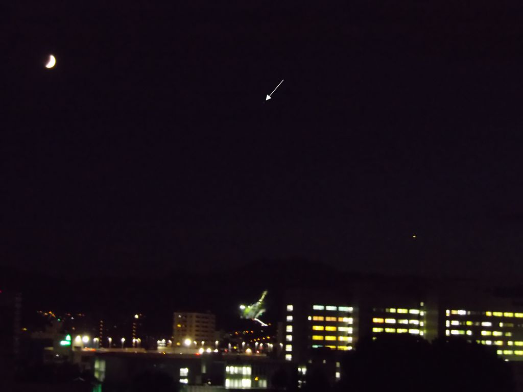 今日は月-土星-金星の順_c0025115_199321.jpg