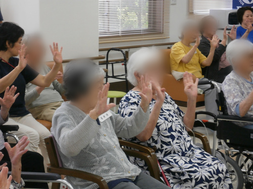 第二回ヨーガ教室_a0135191_1561214.jpg