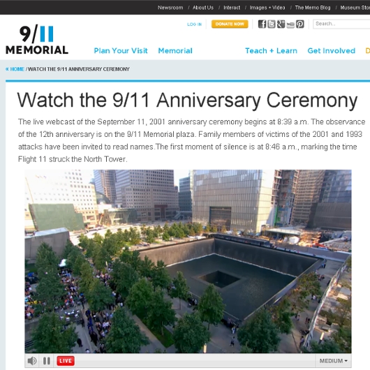 9/11の追悼式がはじまりました_b0007805_2140339.jpg