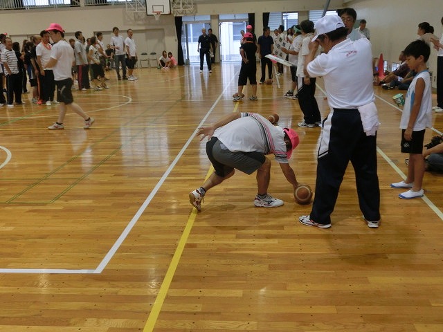 44回目で初めての体育館開催! 今泉地区体育祭_f0141310_7312441.jpg