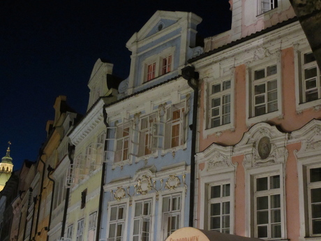 Prague, by night - プラハの夜_a0231632_21104511.jpg
