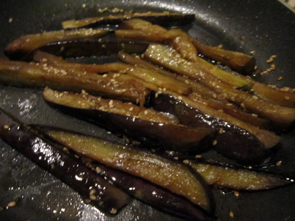 畑の巻き寿司と生魚・ツナ缶問題_f0234936_0481064.jpg