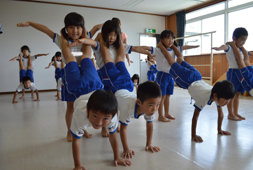 組体操練習スタート 年長組 13 9 11 水 大手幼稚園ブログ