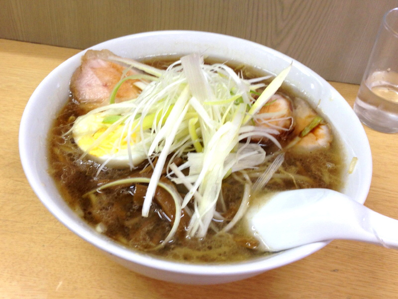 味噌らーめん＆醤油らーめん　【茅ヶ崎　ラーメン・サッポロ】_b0153224_2119282.jpg