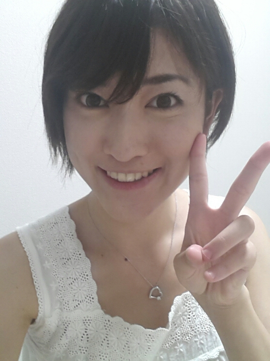 髪バッサリ☆ショートヘアーデビュー(〃ω〃)_b0259538_19272543.jpg