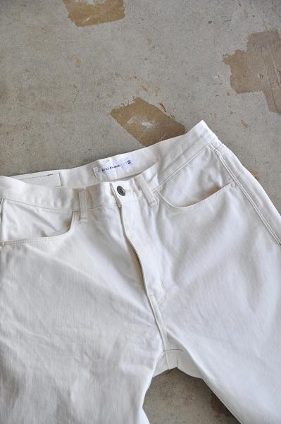 STILL BY HAND　5P White Denim_d0120442_11431530.jpg