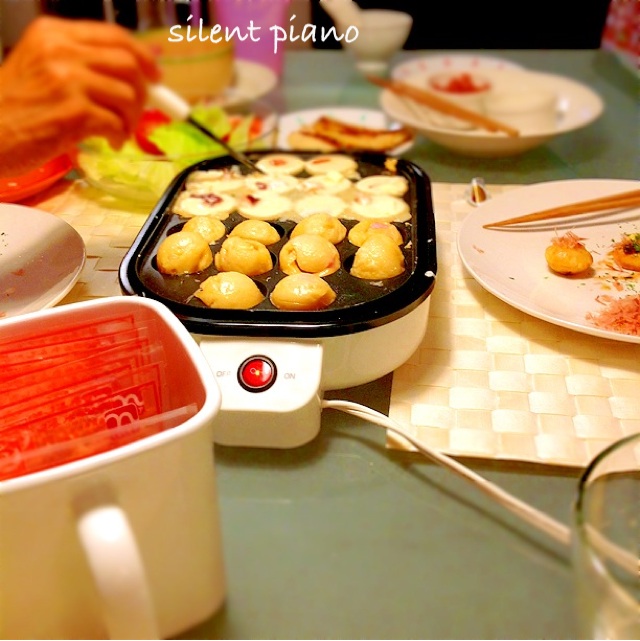 ニトリのたこ焼き器で たこ焼きパーリー Silent Piano Sweet Life