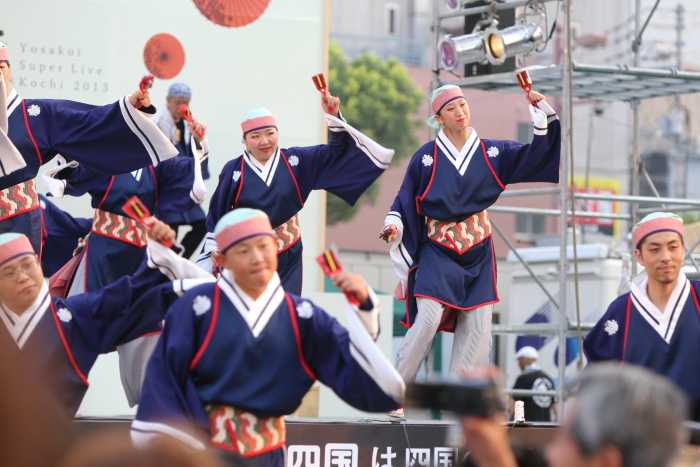 第60回よさこい祭り 前夜祭 上總組 その1_a0077663_8561219.jpg