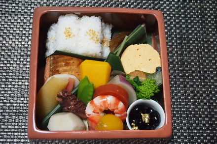 陶箱弁当_c0180971_034875.jpg