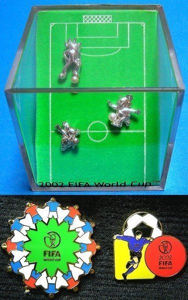 ピンズの様々なジャンル　FIFA ワールドカップ編_b0300972_235797.jpg