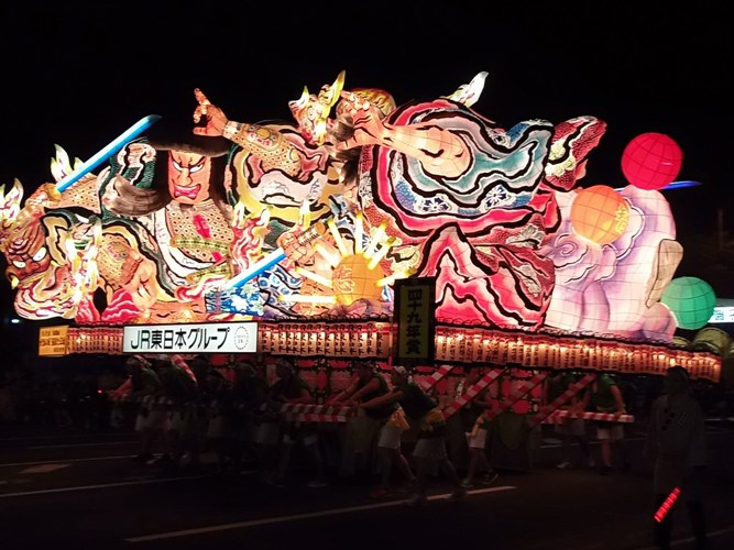 感動の夏！東北四大夏祭り２_a0307674_1729525.jpg