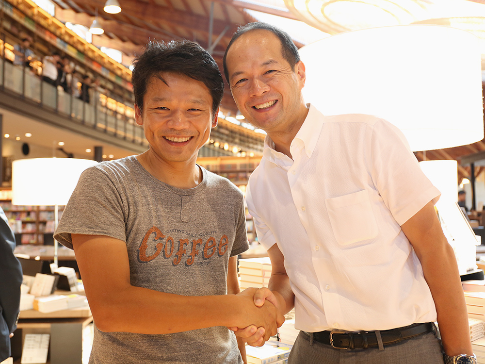 Yahoo!の宮坂社長と意気投合_d0047811_20313318.jpg