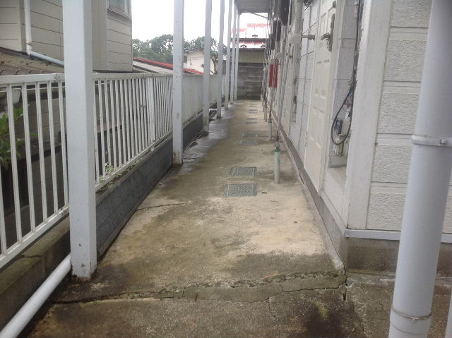 ハードワーク・・土嚢袋400袋超えの土留め_f0031037_18223961.jpg