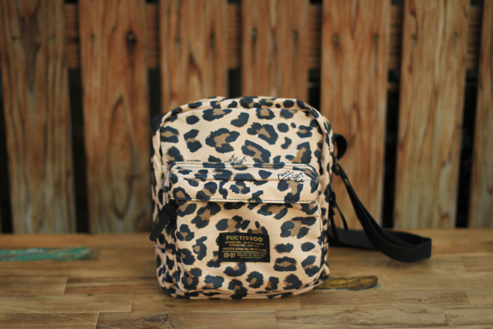 FUCT/SSDD LEOPARD BAG SERIES!!_e0297245_15581447.jpg