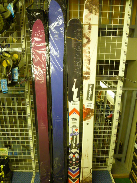 こちらも入荷はじまりました