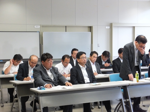 「東電と国は、海を最終処分場と思っている」_e0068696_2247743.jpg
