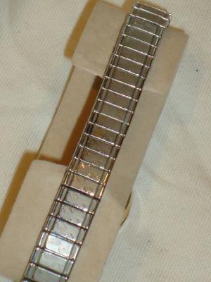 新商品入荷情報　２０_d0176398_22575315.jpg