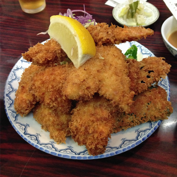 【青森旅行】洋食屋「亜希」のミックスフライ定食_a0000006_144723.jpg