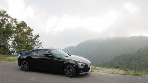 BRZとM3の特質を語る_f0076731_21291898.jpg