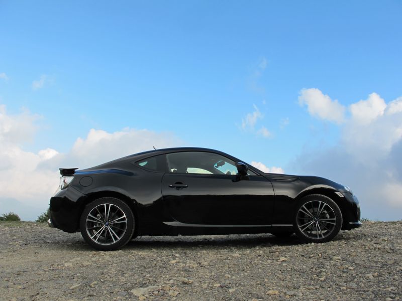 BRZとM3の特質を語る_f0076731_21302548.jpg