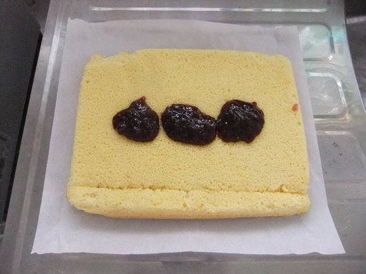 イギリス菓子 レシピ スイス ロール Swiss Roll イギリスの食 イギリスの料理 菓子 イギリス菓子 レシピ スイス ロール Swiss Roll イギリスの食 イギリスの料理 菓子