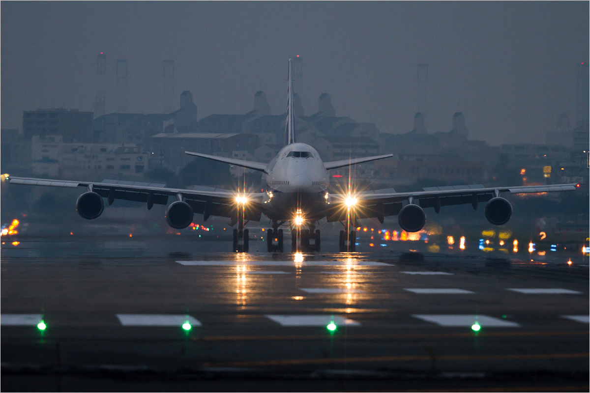 9/13 ANA Jumbo - 福岡空港_c0308259_133986.jpg