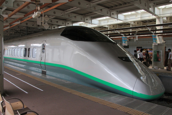 奥羽本線 新庄駅 到着!_d0202264_736259.jpg