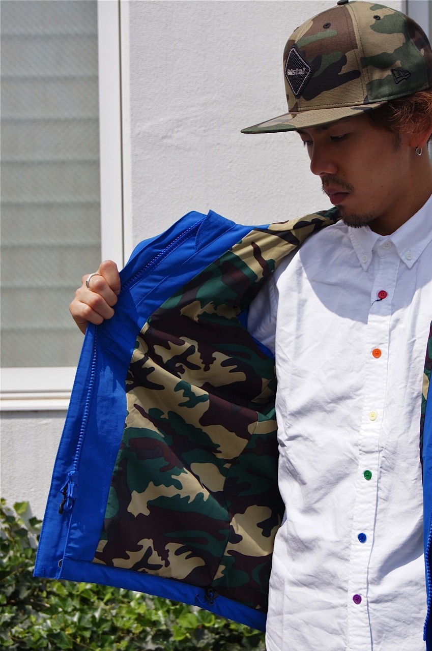 F.C.R.B. - FABRIC MIX MOUNTAIN PARKA!!_c0079892_21302855.jpg