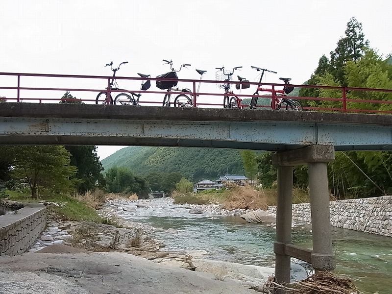 越知川名水街道自転車下り_f0134165_19531629.jpg