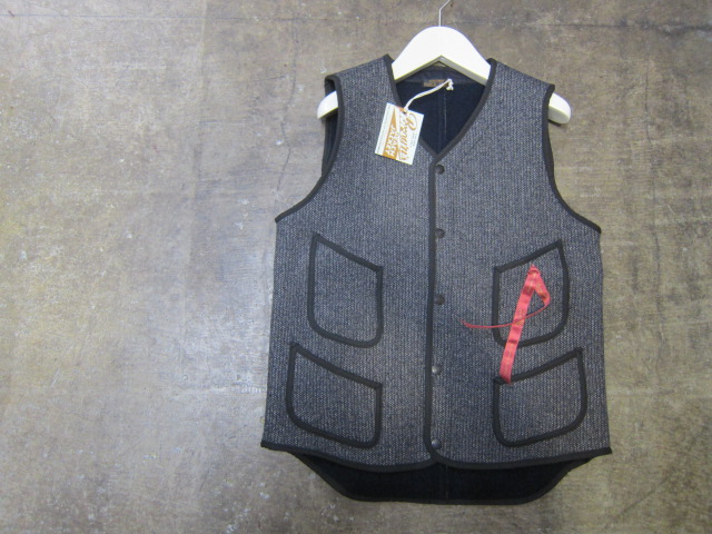 Kato BASIC ・・・ マスタードB/D NELL SHIRTS!★!_d0152280_21455263.jpg