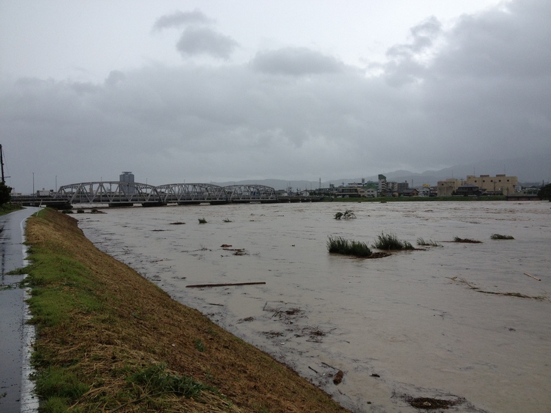 生まれて初めて見る光景_f0032011_17332294.jpg