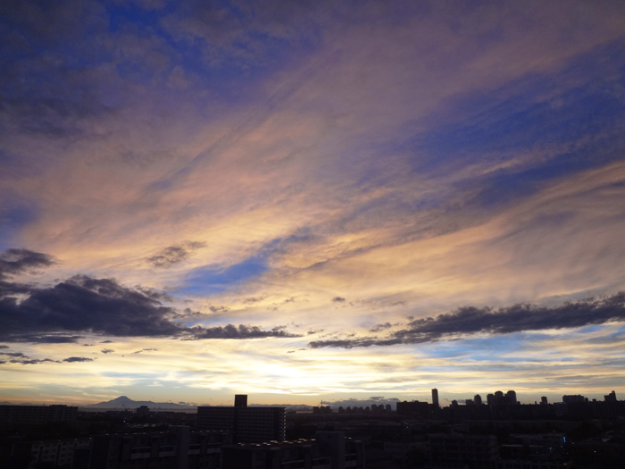 ホットケーキがきれいに焼けた~(^0^)/ と、追加の夕焼け☆_c0103827_18231478.jpg