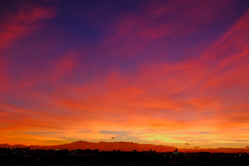 台風一過の夕焼け_c0167028_2231095.jpg