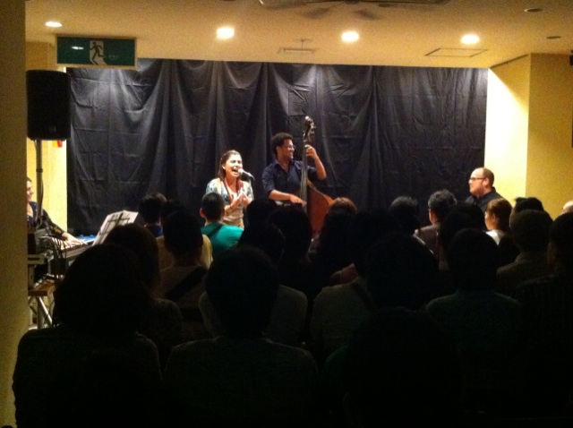 Dani & Debora Gurgel Quarteto@dimanche_c0197663_15144070.jpg