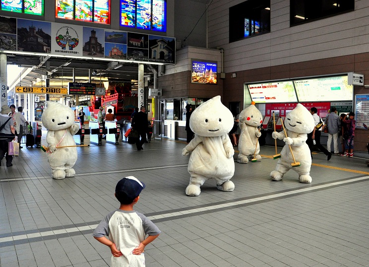 ８月２０日　長崎駅前_c0161364_21504159.jpg