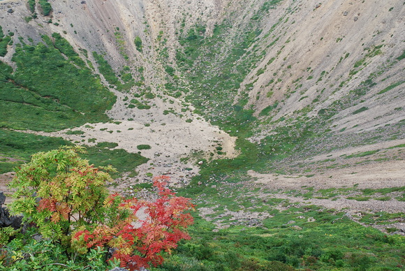 秋間近の吾妻山へ_e0208965_19462576.jpg