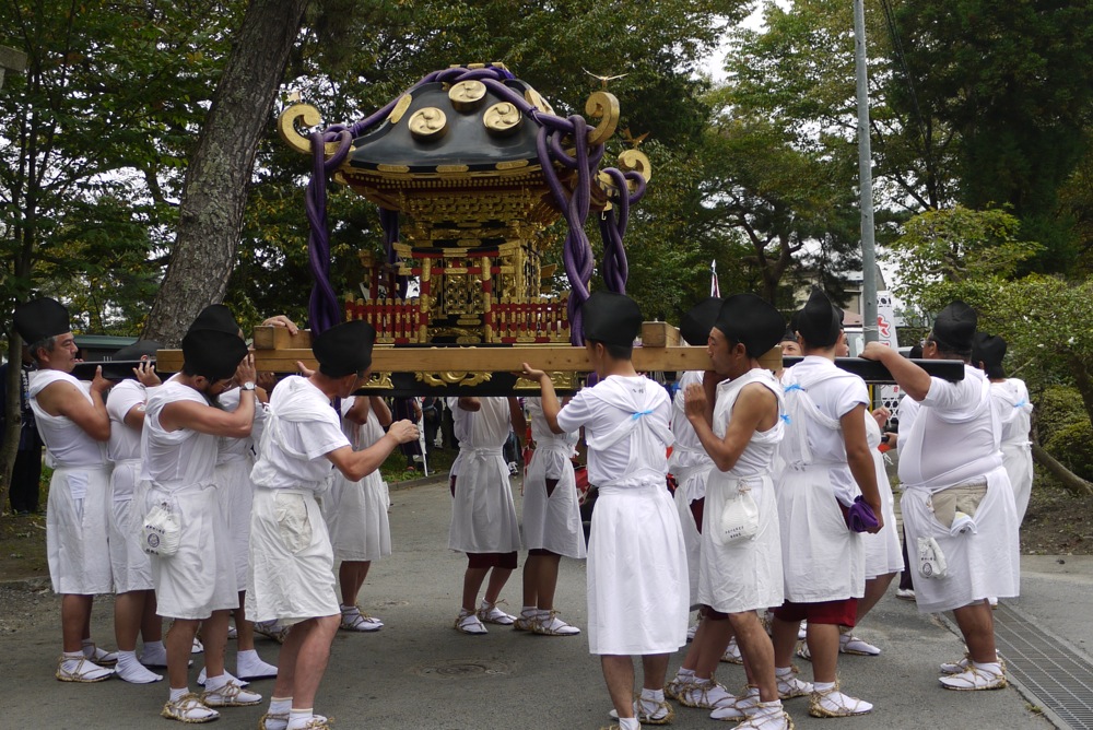 郷社のお祭り　２０１３　一夜明けて_d0001843_1161849.jpg