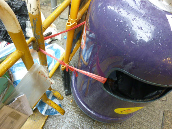 e0248743_693340.jpg