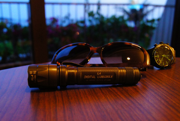 SureFireE2T-MV TACTICAN 実物 SureFireE2T-MV TACTICAN 実物