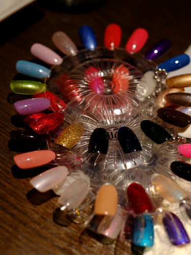 「表参道 FASHION\'S NIGHT OUT CNDシェラックPOP UPネイルサロン」_a0000029_0373213.jpg