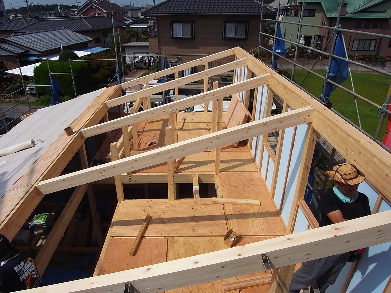津田の家 上棟 13 9 14 新建工舎設計の家づくり