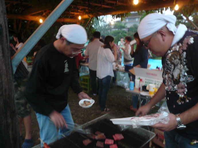 真壁病院で3年ぶりのバーベキュー大会!_b0199838_18405484.jpg