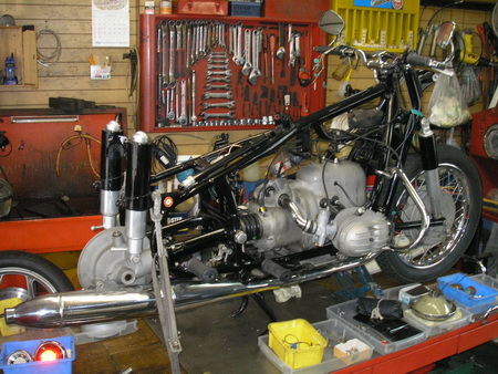 R50-60 塗装と電装交換_e0218639_10105956.jpg