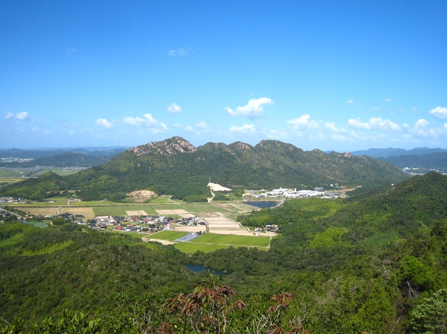 勘十郎岳から_d0177570_2250214.jpg