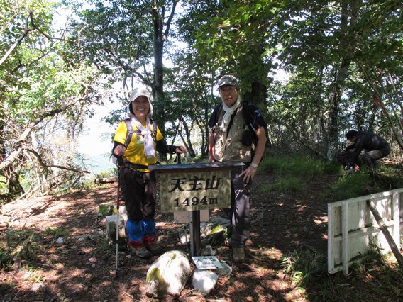 天主山を登って王手！　2013.9.16（月・祝）晴れ_a0166196_1451625.jpg