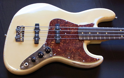お客様オーダーの「Modern J-Bass #016」が完成です!_e0053731_18454867.jpg