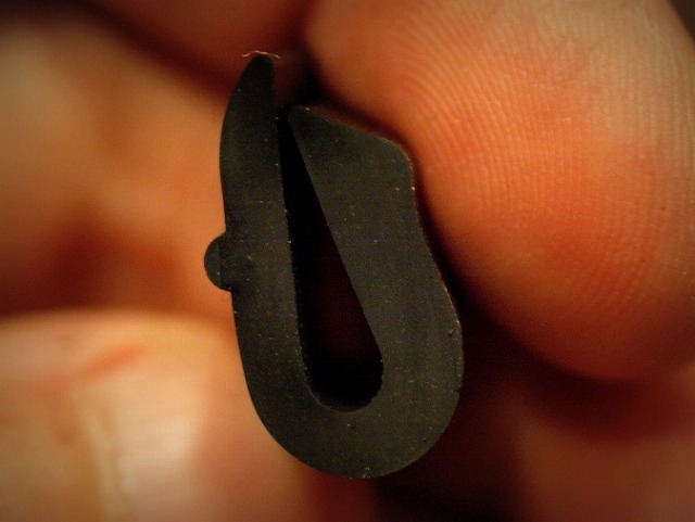 REVERSIBLE RUBBER MOLDING_b0207393_19374483.jpg